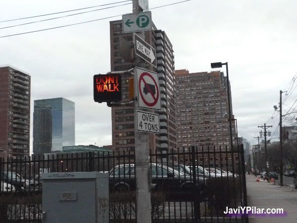 Ya van quedando muy pocos semáforos de estos en Manhattan