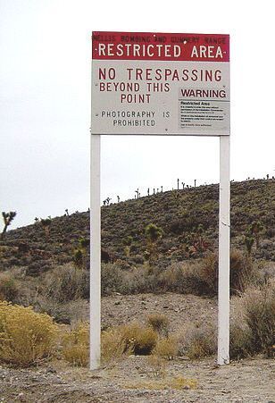 Señal de advertencia del Área 51 (Nuevo México, Estados Unidos)