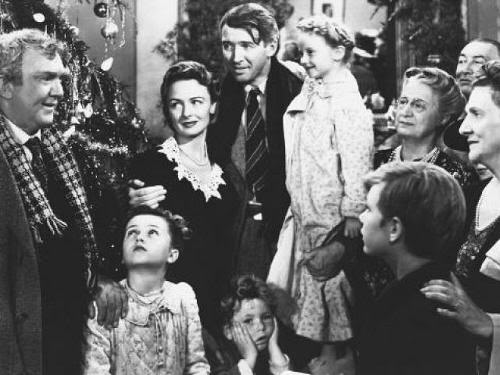 Toda la familia reunida. Felicidad. "Qué Bello Es Vivir" ("It's A Wonderful Life", 1946)