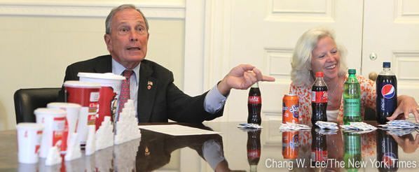 el actual alcalde de Nueva York, Michael Bloomberg, que ha propuesto prohibir la venta de bebidas grandes