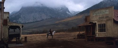 "El Jinete Pálido" ("Pale Rider", 1985)