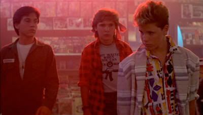 Los Coreys en "Jóvenes Ocultos" ("The Lost Boys", 1987)