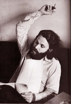 Jim Morrison escribiendo en 1970