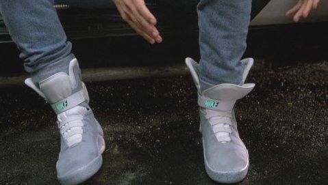 Nike Air MAG, las zapatillas NIKE con "robocordones"
