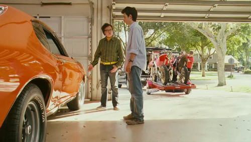 Robando el Pontiac GTO del '69 a su hermano en "Sex Drive" (2008) 