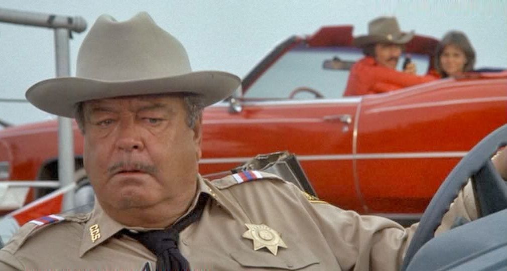 El sheriff Bufford T. Justice (Jackie Gleason) en 