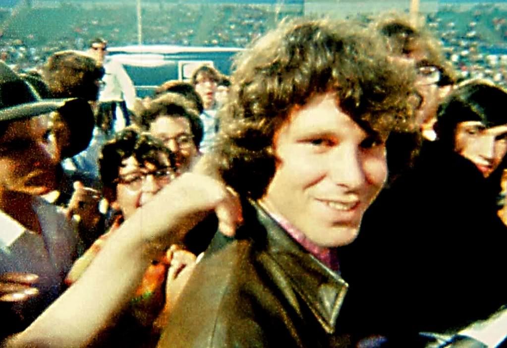 Jim Morrison en el Hollywood Bowl. Documental de Tom Dicillo 